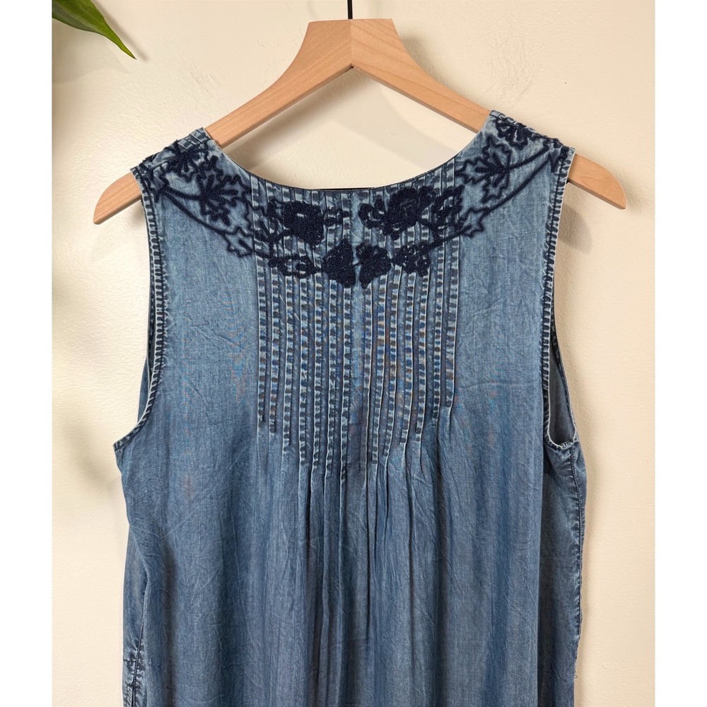 Soft Surroundings Tencel Denim Embroidered Sleeveless Dress M Boho Cottagecore - Picture 7 of 8